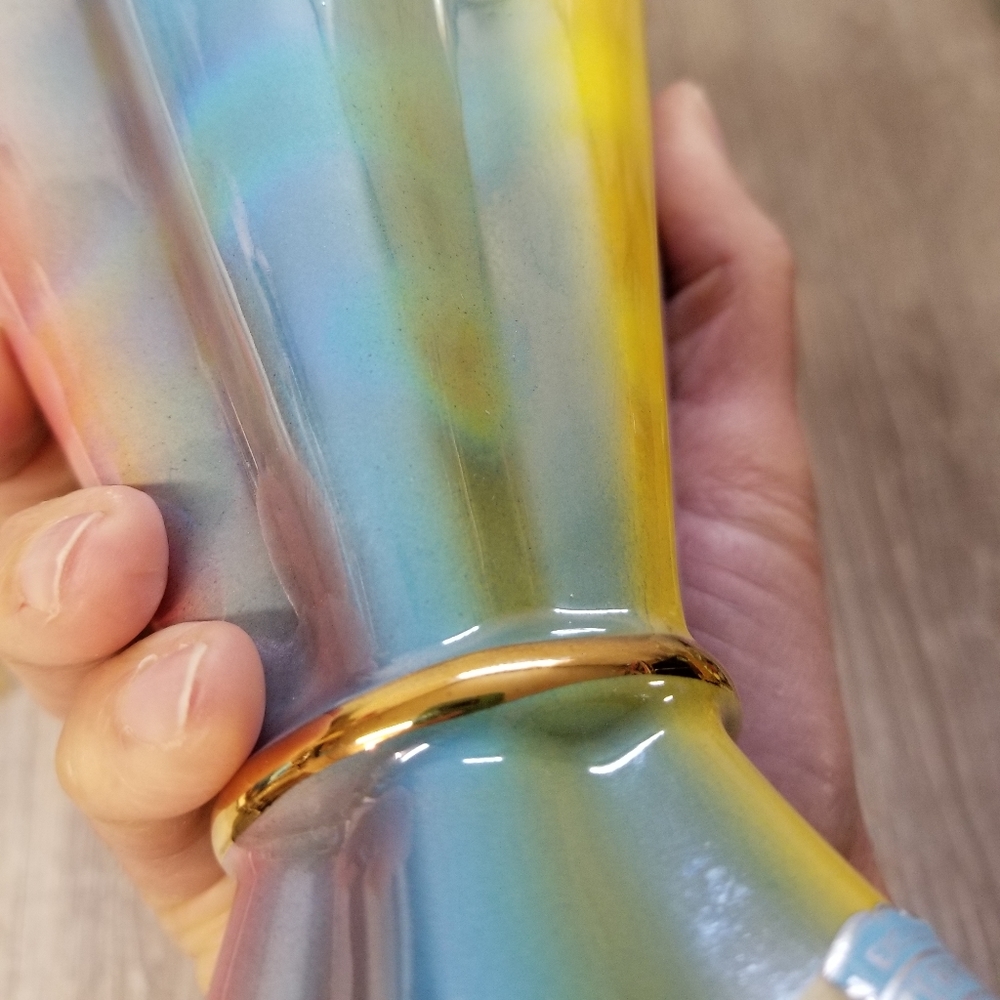 🎉HP🎉Stunning Italian rainbow luster glaze vase🌟 - Picture 8 of 16